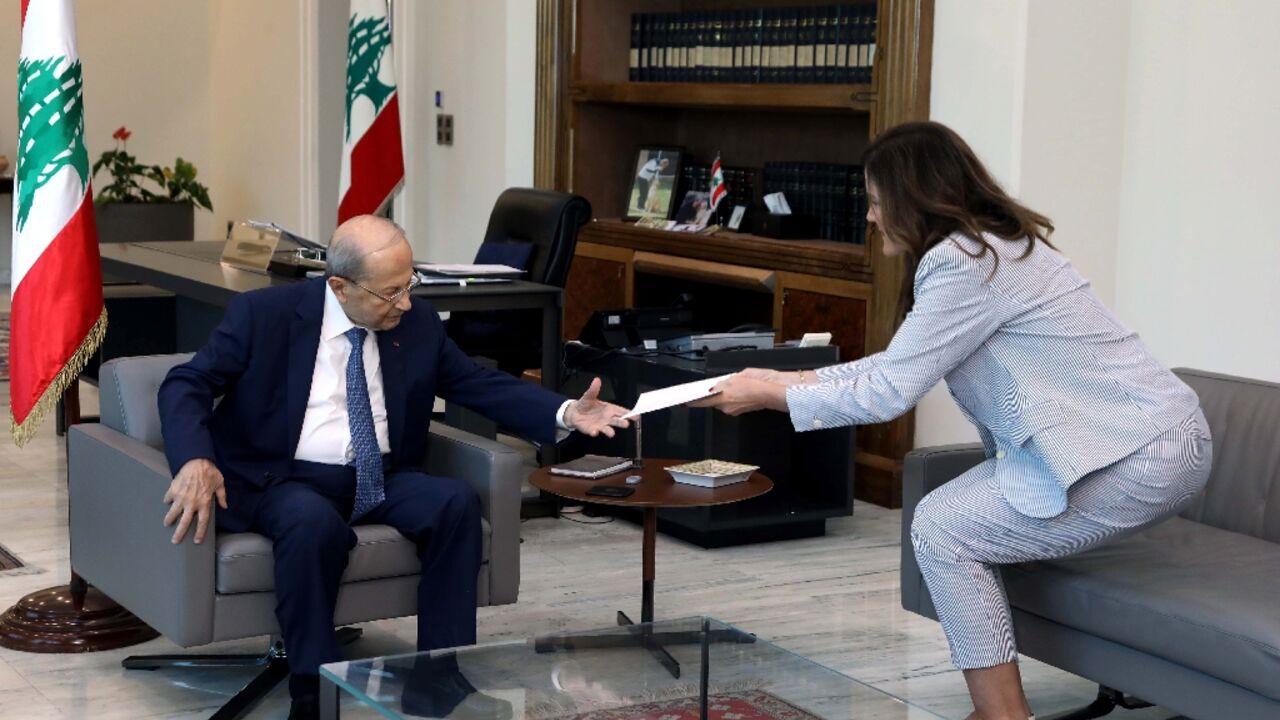 Lebanese President Michel Aoun receives an "offer" on the maritime border dispute with Israel from US ambassador Dorothy Shea