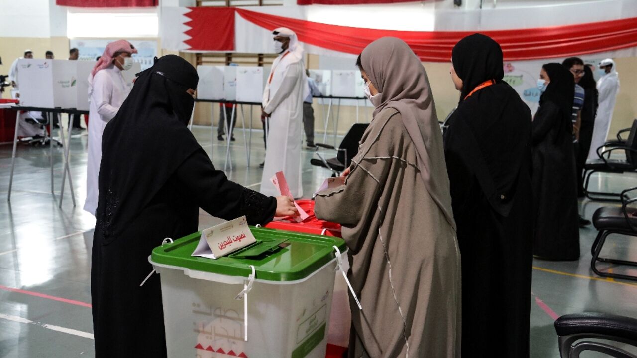 Nearly 350,000 people are eligible to vote in Bahrain's polls Nearly 350,000 people are eligible to vote in Bahrain's polls
