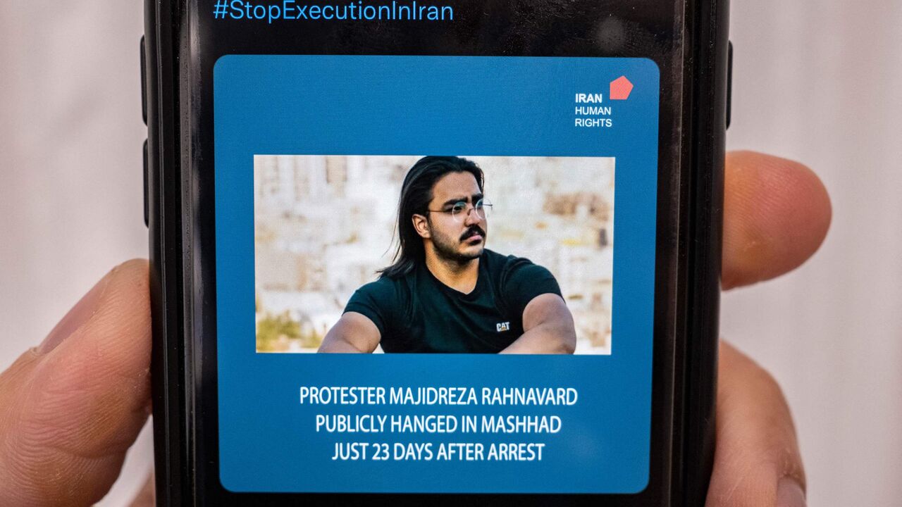 A Tweet about the execution announced by Iranian authorities of Majidreza Rahnavard.