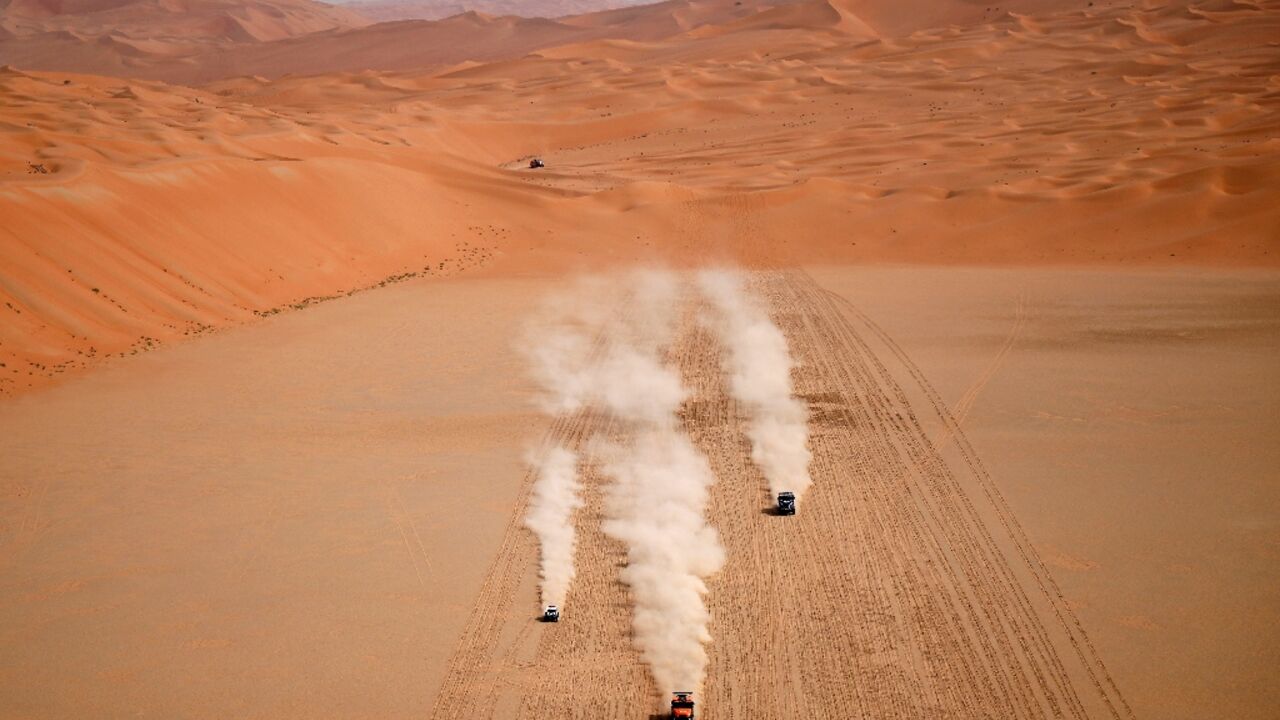 Sand stars: Cristiano Batista (left), Martin Macik and David Svanda race through the Empty Quarter Sand stars: Cristiano Batista (left), Martin Macik and David Svanda race through the Empty Quarter