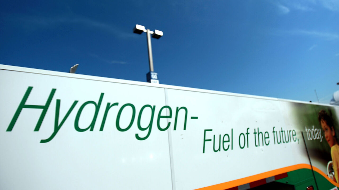 An ad for hydrogen-powered cars.