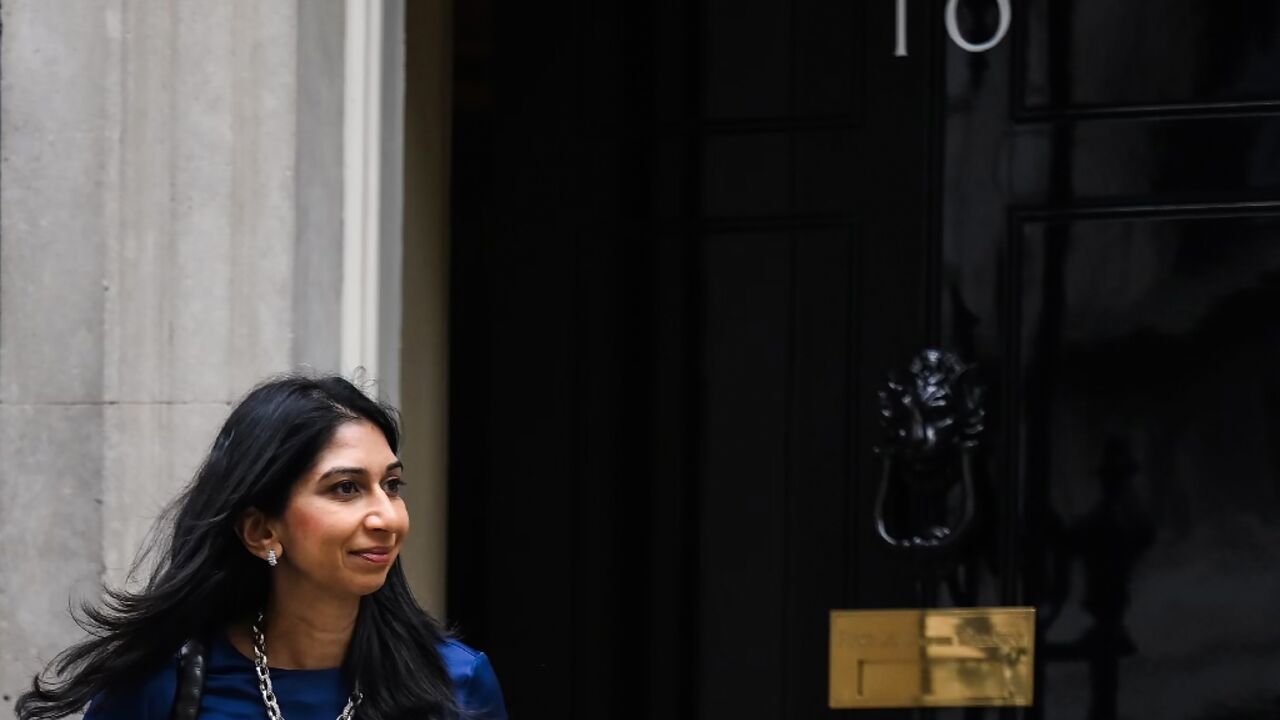 UK Home Secretary Suella Braverman is to challenge the UN Refugee Convention