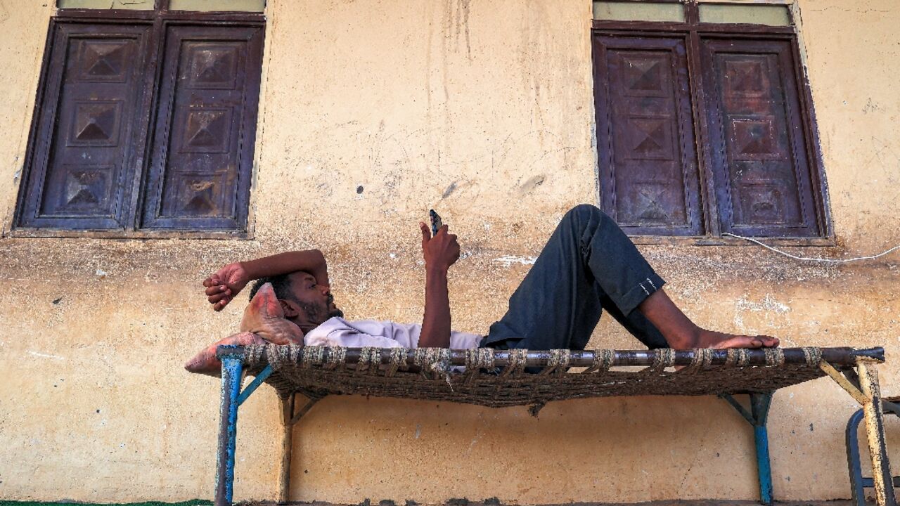 For the thousands of Sudanese stuck in the border town of Wadi Halfa, there is little to do but wait