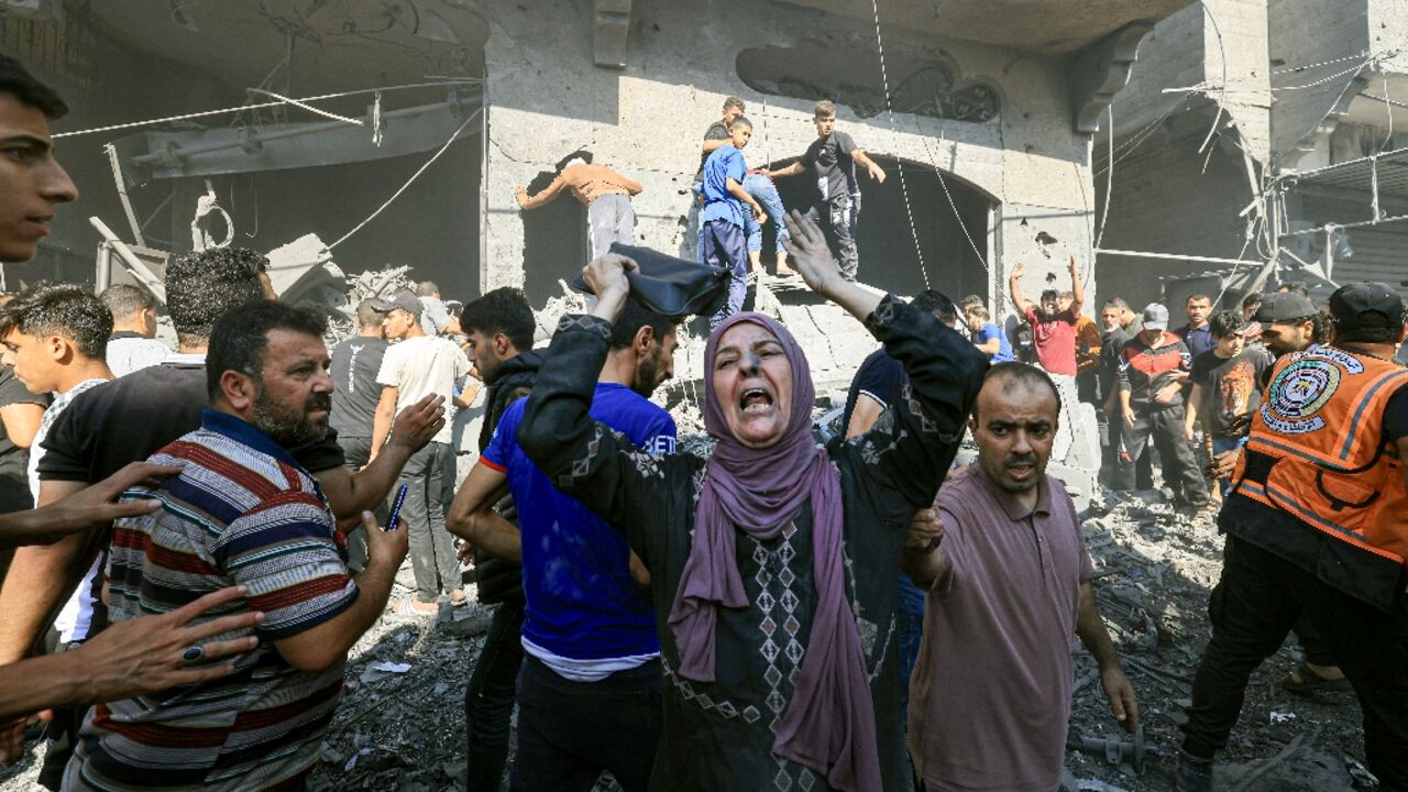 About 3,000 Palestinians, most of them civilians, have died in the Israeli bombardnment, the Hamas health ministry says About 3,000 Palestinians, most of them civilians, have died in the Israeli bombardnment, the Hamas health ministry says