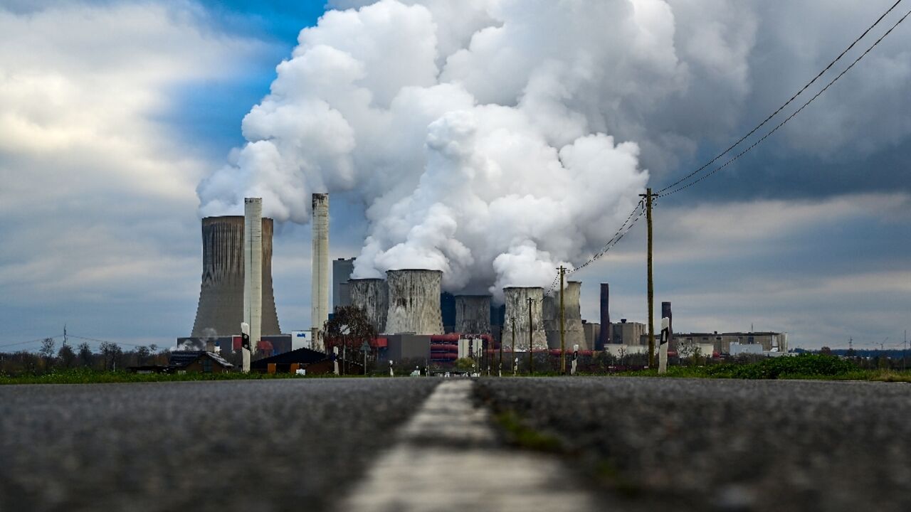 India has overtaken the European Union to become the world's third-biggest emitter of fossil fuels, research has found