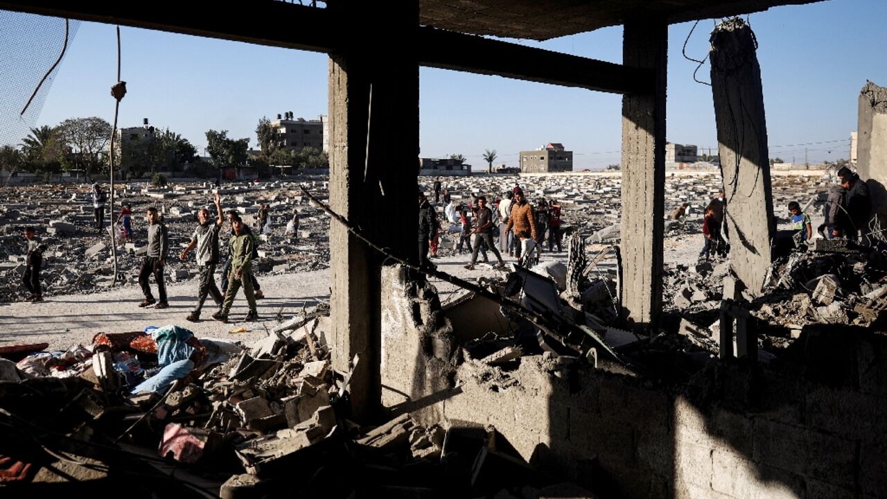 Rubble from bombing in the southern Gaza city of Rafah, where Israel has repeatedly threatened to send in ground troops Rubble from bombing in the southern Gaza city of Rafah, where Israel has repeatedly threatened to send in ground troops
