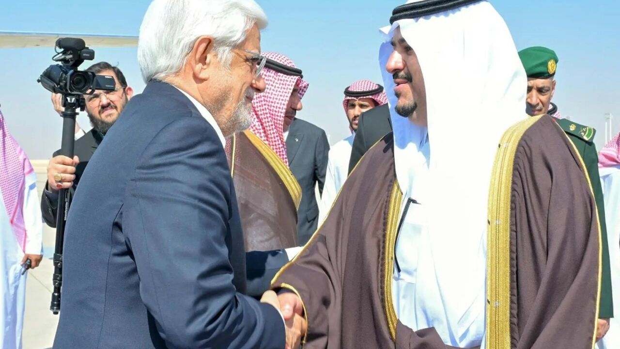 Iran's First Vice President Mohammad Reza Aref being greeted on arrival by the deputy governor of the Riyadh region, Prince Mohammed bin Abdulrahman bin Abdulaziz