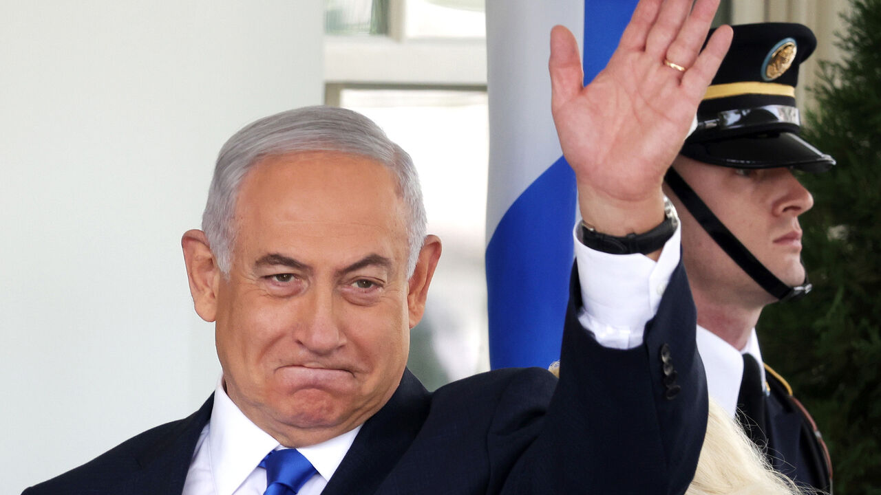 WASHINGTON, DC - SEPTEMBER 15: Prime Minister of Israel Benjamin Netanyahu waves as he arrives outside the West Wing of the White House September 15, 2020 in Washington, DC. Netanyahu is in Washington to participate in the signing ceremony of the Abraham Accords. (Photo by Alex Wong/Getty Images)