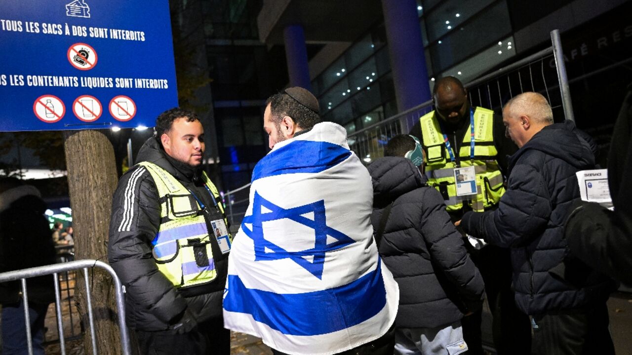 Security was tight for the match in Paris following attacks on Israeli football fans in Amsterdam last week