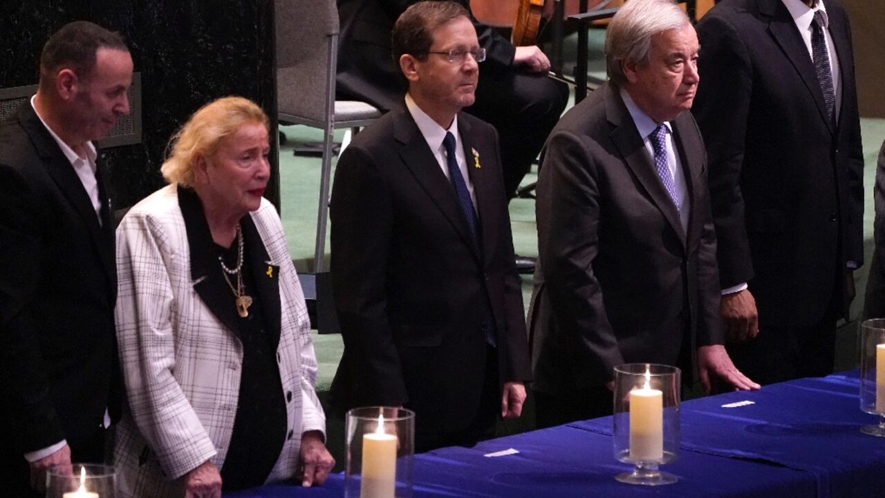 Isaac Herzog (2-R) was addressing the forum which brings togethers all 195 of the coutnries recognized by the UN 