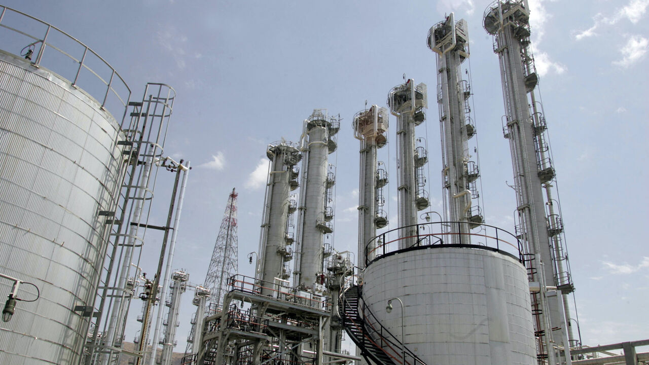 A general view of a heavy water plant in Arak, 320 kms south of Tehran, Aug. 26, 2006.