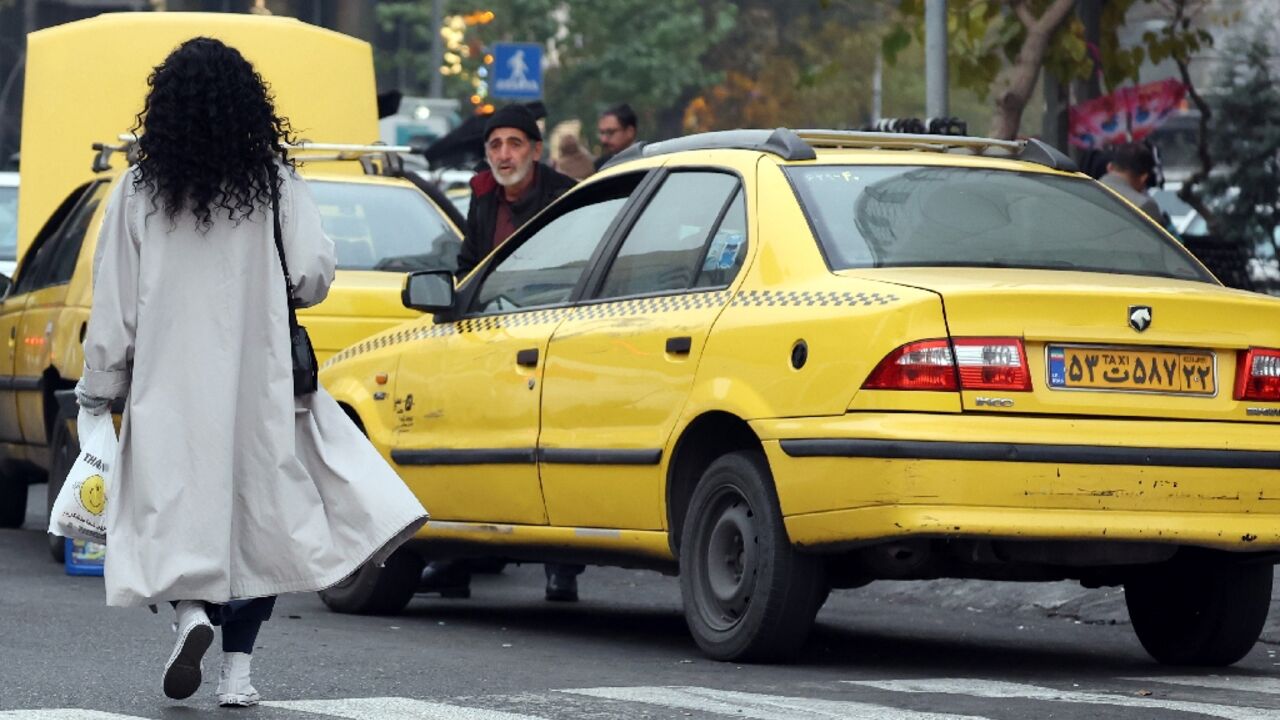 Increasing numbers of Iranian women have flouted the law on mandatory head covering Increasing numbers of Iranian women have flouted the law on mandatory head covering