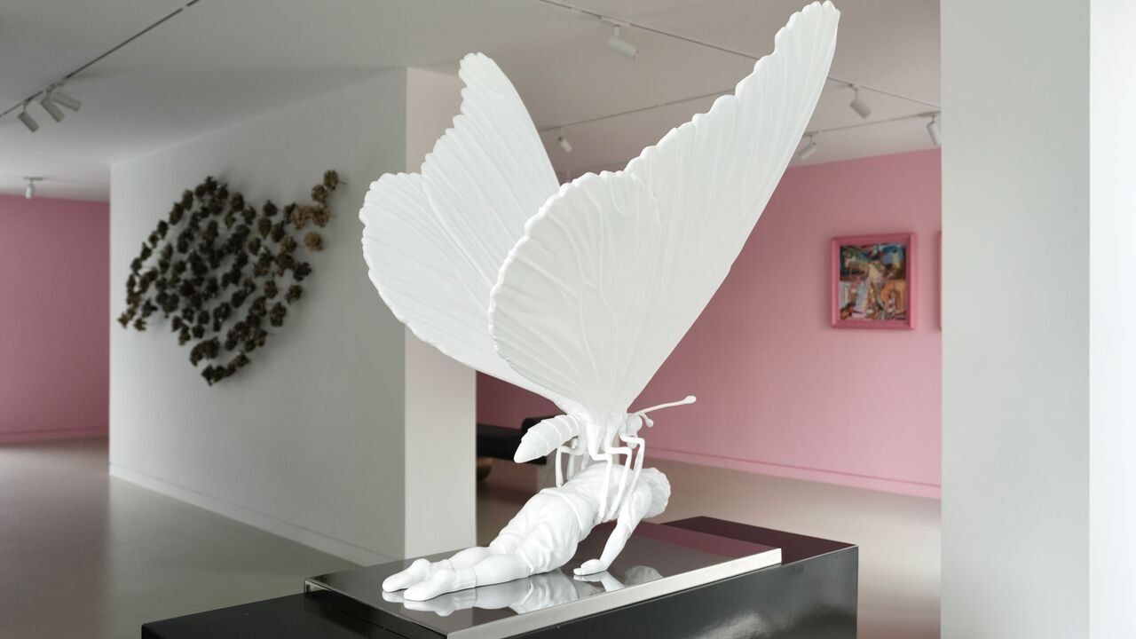 Kemal Ozen’s “Healing,” an allegory to the self-sacrificing nature of the mother-child bond.