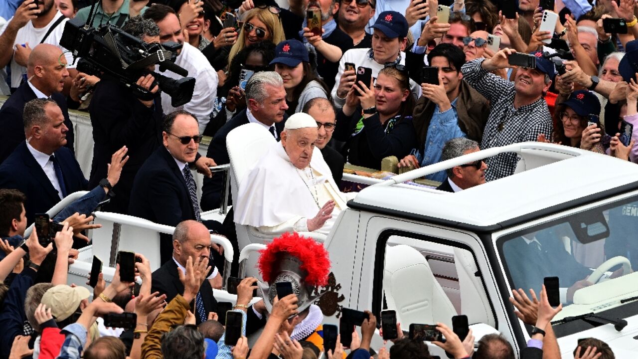 On Sunday, Pope Francis greeted the crowd in St Peter's Square after Easter mass On Sunday, Pope Francis greeted the crowd in St Peter's Square after Easter mass