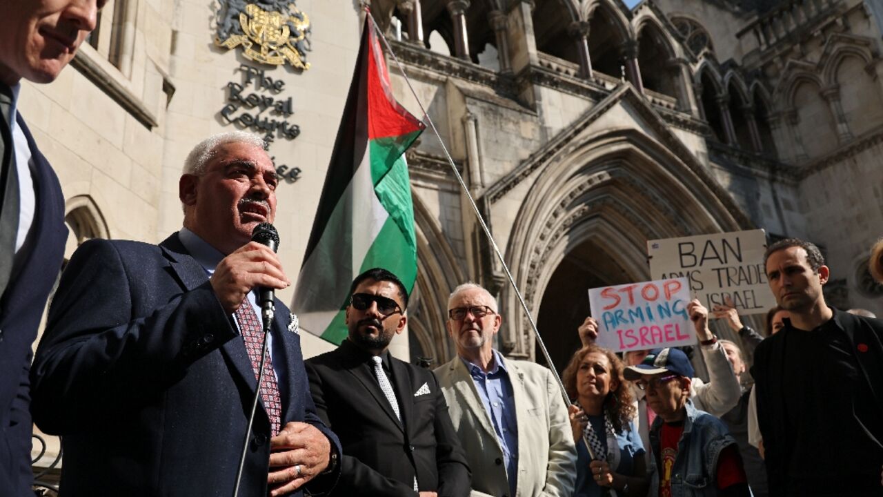 Al-Haq's general director Shawan Jabarin and former Labour party leader Jeremy Corbyn were among those demonstrating outside court Al-Haq's general director Shawan Jabarin and former Labour party leader Jeremy Corbyn were among those demonstrating outside court