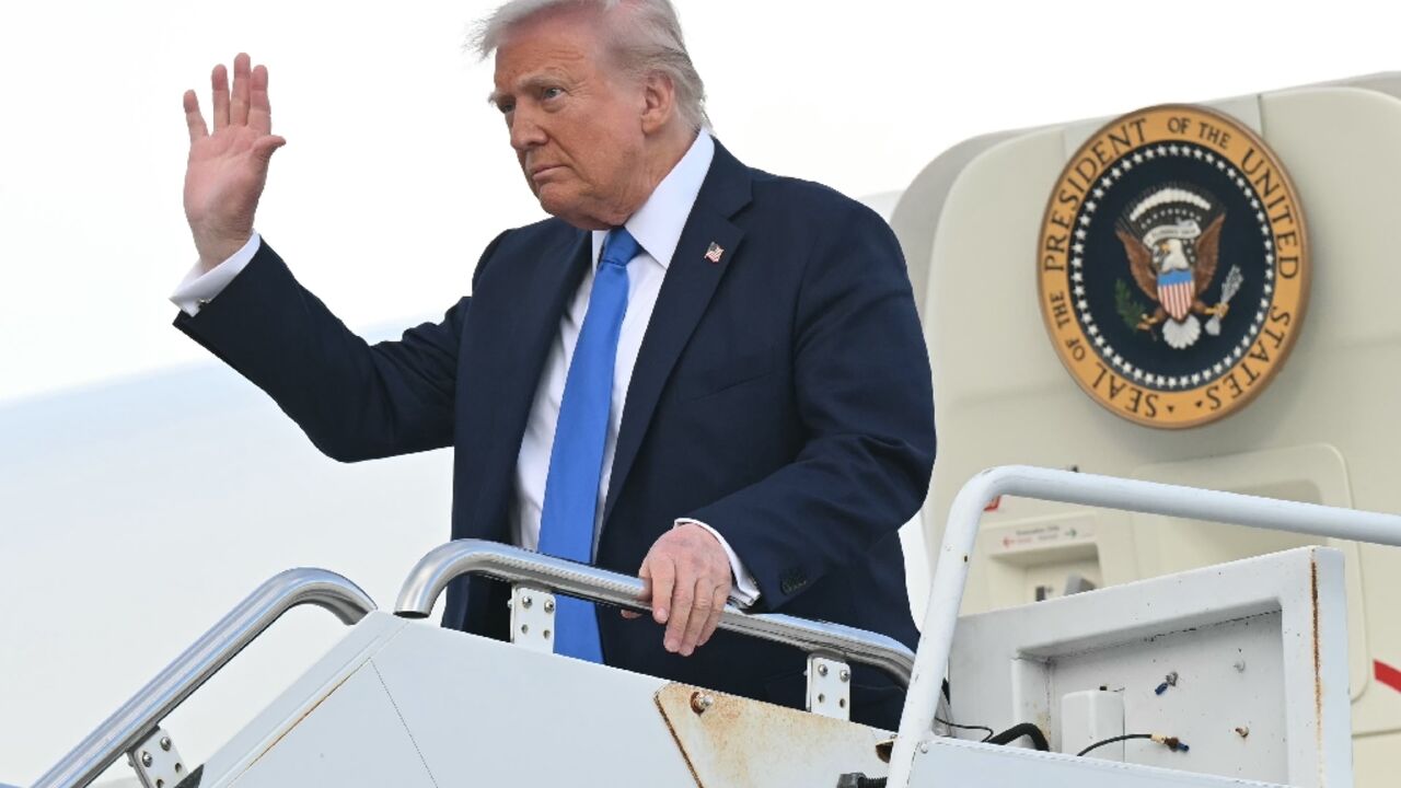 US President Donald Trump has long been unhappy with the current Air Force One jets US President Donald Trump has long been unhappy with the current Air Force One jets