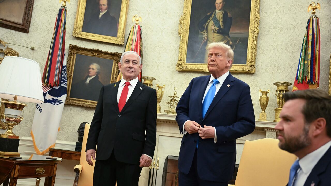 US President Donald Trump (C) and Vice President JD Vance (R) meet with Israel's Prime Minister Benjamin Netanyahu in the Oval Office of the White House in Washington, on Feb. 4, 2025.