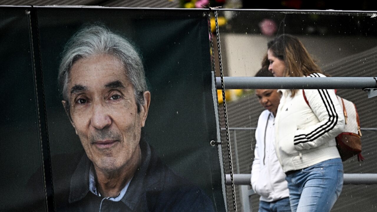 A banner in support of detained Franco-Algerian writer Boualem Sansal, is displayed on a bridge in Beziers, southern France