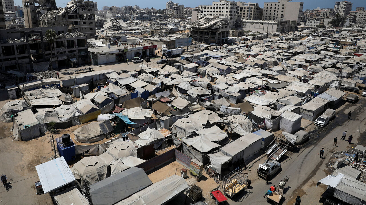 A view of tents sheltering Palestinians displaced by the Israeli military offensive, in Gaza City, August 23, 2025. REUTERS/Dawoud Abu Alkas/File Photo