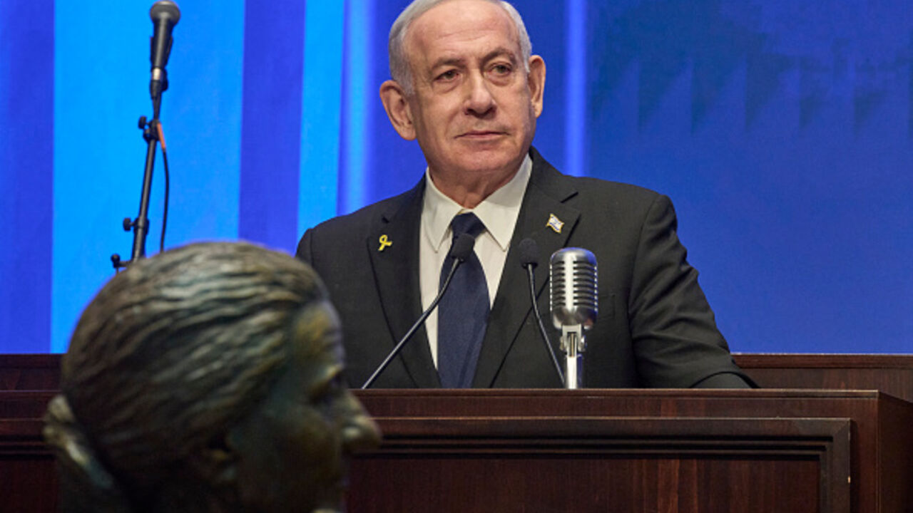 https://www.al-monitor.com/originals/2025/08/trump-tacitly-backs-gaza-city-offensive-netanyahu-plays-time