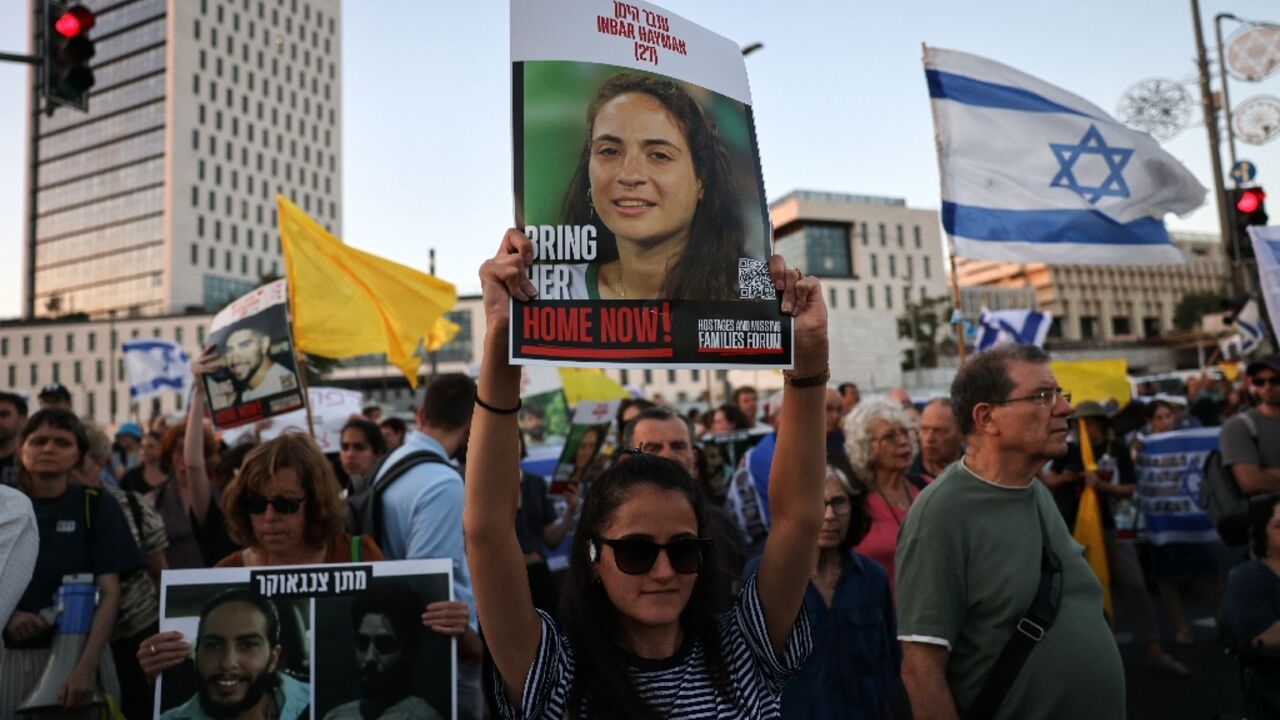 Israelis fearful for the lives of hostages still held in Gaza demonstrate outside the prime minister's office against the government's plans to expand the war.