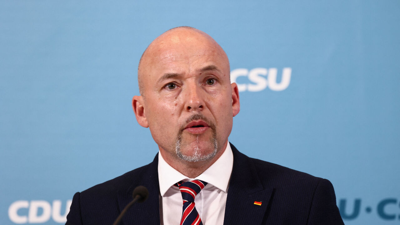 Alexander Hoffmann of CSU makes a joint statement, after being elected as one of two new chairs of the CDU/CSU Bundestag parliamentary group, in Berlin, Germany, May 5, 2025. REUTERS/Liesa Johannssen/File Photo