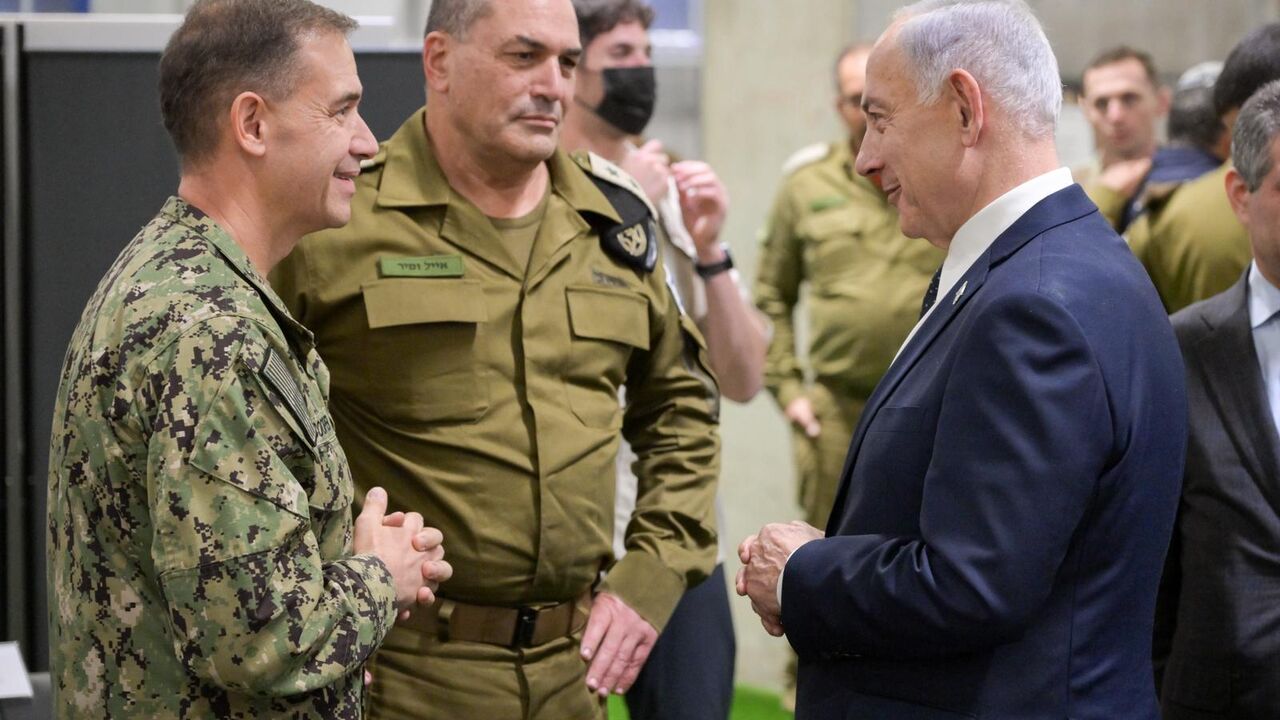 The Prime Minister was accompanied by his Chief-of-Staff, Tzachi Braverman, IDF Chief-of-Staff Lt.-Gen. Eyal Zamir, ISA Director David Zini, his Military Secretary Maj.-Gen. Roman Gofman, the Head of IDF Coordination Command, Maj.-Gen. Yaki Dolf, and senior IDF officials.