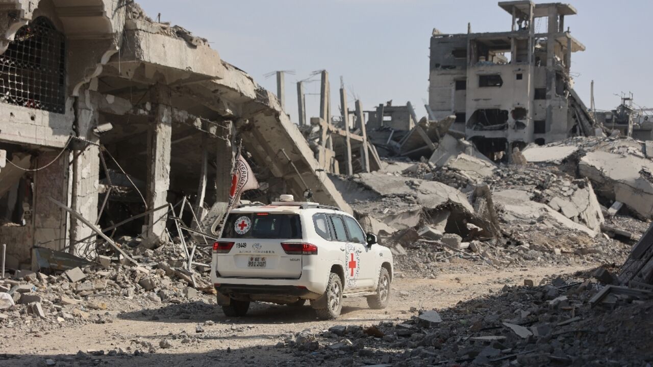 The Red Cross received the bodies of the hostages in Gaza before handing them on to the Israeli military