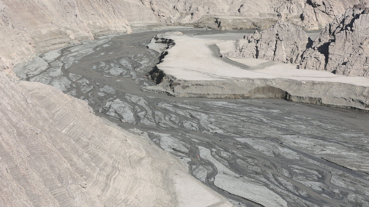 The Amirkabir dam following a drought crisis in Tehran, Iran, November 11, 2025. Majid Asgaripour/WANA (West Asia News Agency) via REUTERS
