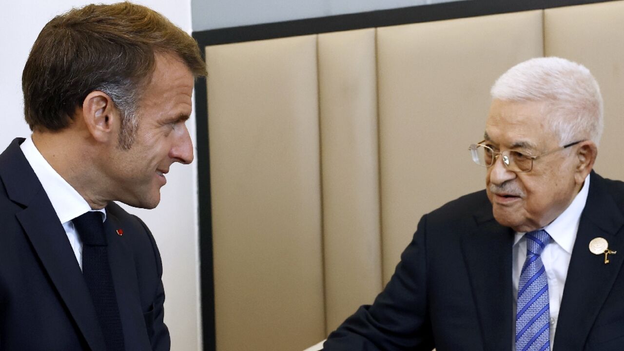 French President Emmanuel Macron and Palestinian president Mahmud Abbas met in Egypt last month