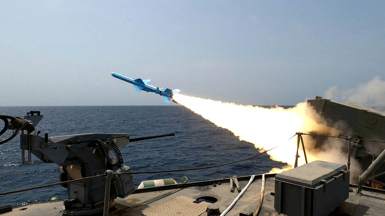 FILE PHOTO: An Iranian missile is launched during a military exercise in an undisclosed location in Iran, August 20, 2025. Iranian Army/WANA (West Asia News Agency)/Handout via REUTERS