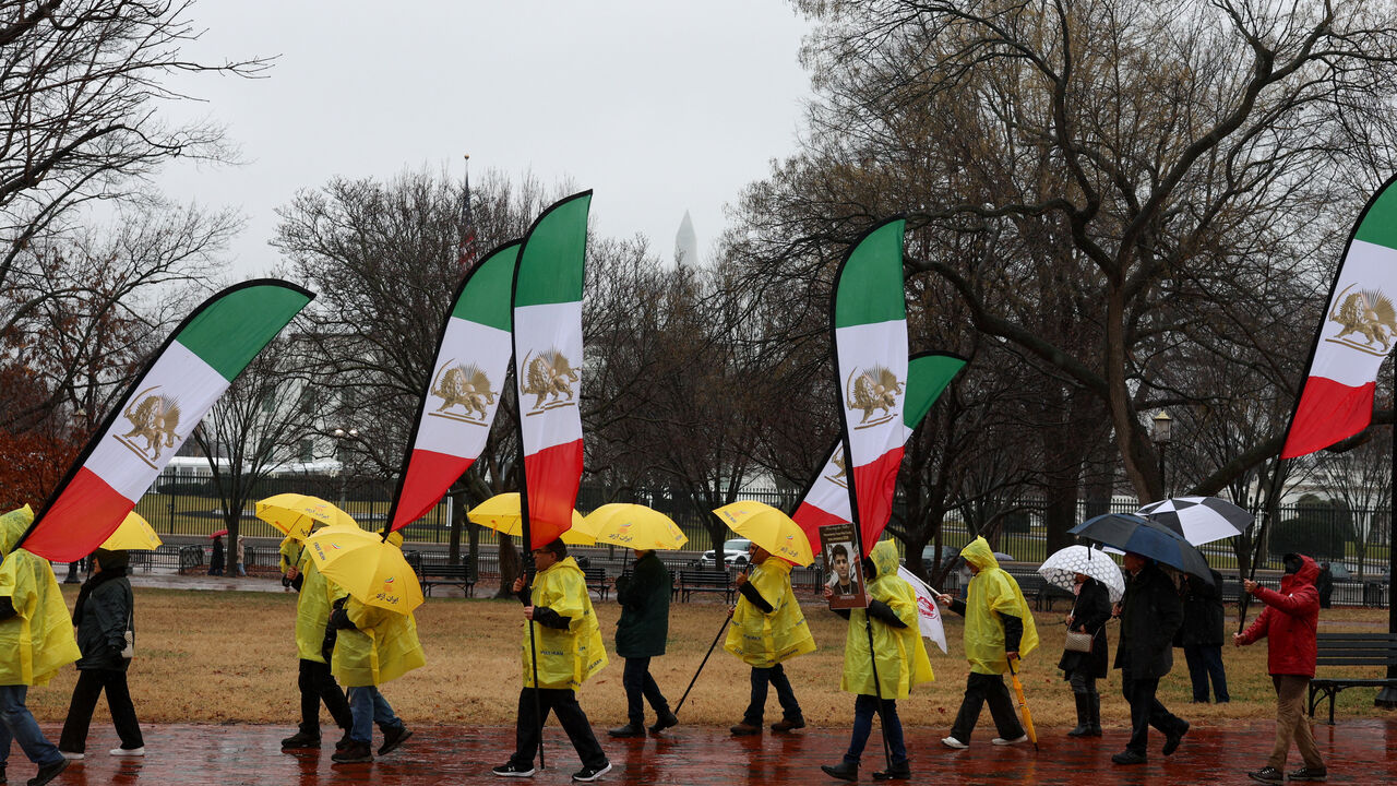 Demonstrators and activists rally in support of nationwide protests in Iran, outside the White House in Washington, D.C., U.S., January 10, 2026. REUTERS/Tom Brenner