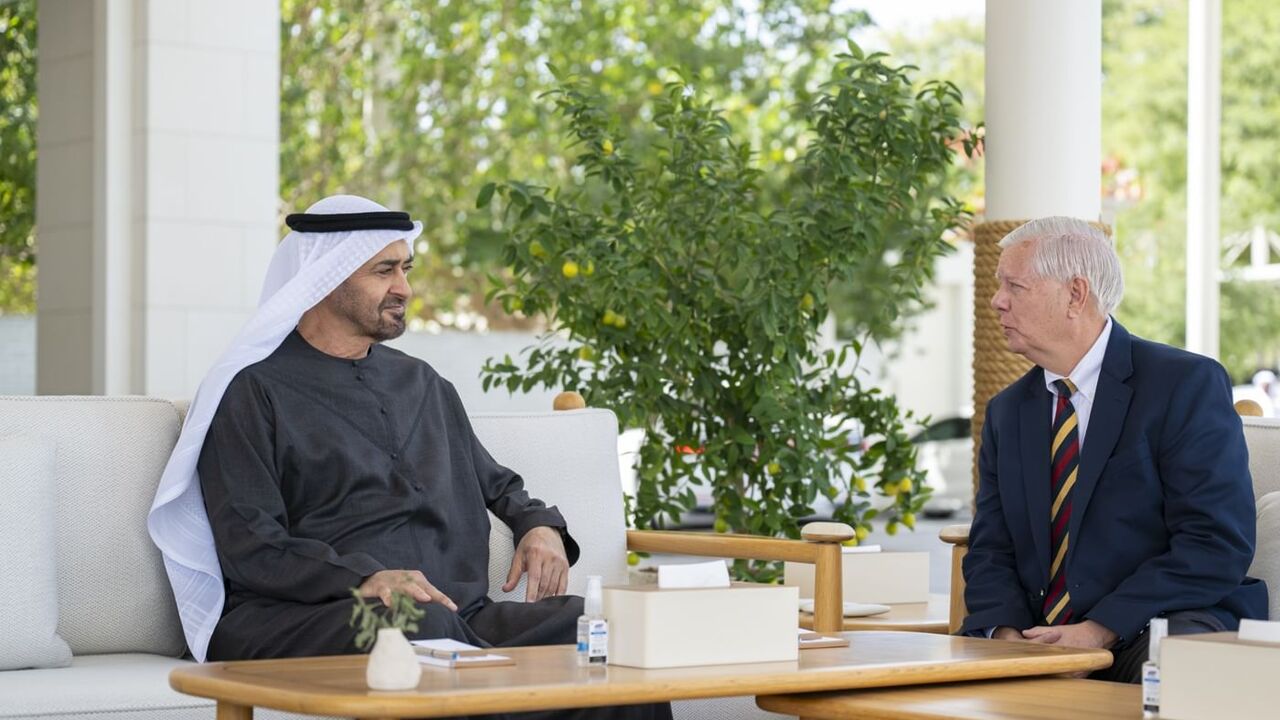  UAE President His Highness Sheikh Mohamed bin Zayed Al Nahyan today received Lindsey Graham, member of the US Senate.  During the meeting at Qasr Al Shati in Abu Dhabi,