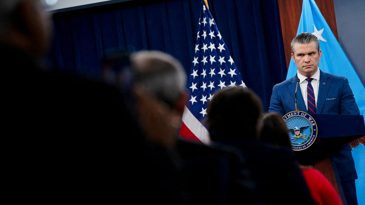 FILE PHOTO: U.S. Secretary of Defense Pete Hegseth holds a briefing amid the U.S.-Israeli conflict with Iran, at the Pentagon in Washington, D.C., U.S., March 2, 2026. REUTERS/Elizabeth Frantz/File Photo