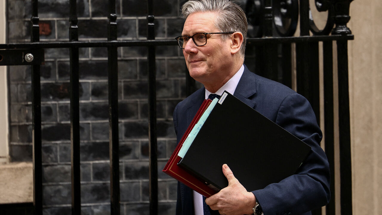 British Prime Minister Keir Starmer walks outside 10 Downing Street in London, Britain, March 4, 2026. REUTERS/Jack Taylor