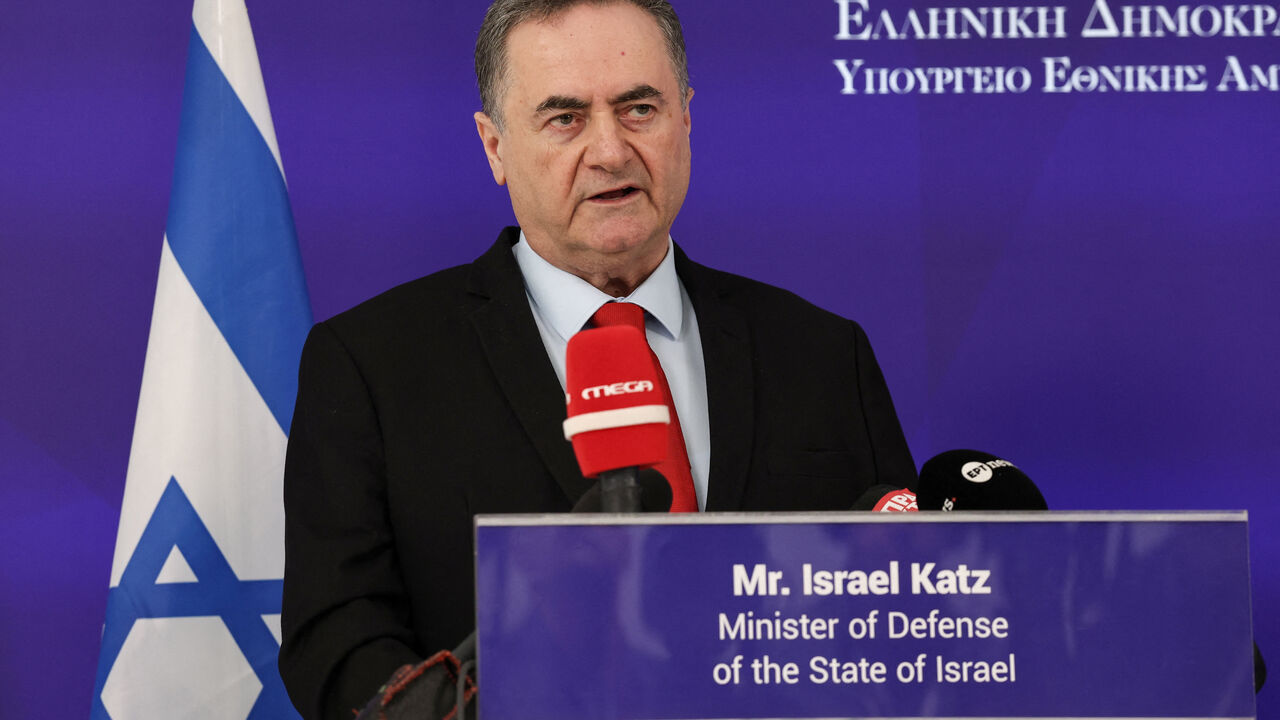 Israel's Defence Minister Israel Katz and his Greek counterpart Nikos Dendias make statements to the press,  at the Ministry of Defence in Athens Greece, January 20, 2026. REUTERS/Louisa Gouliamaki