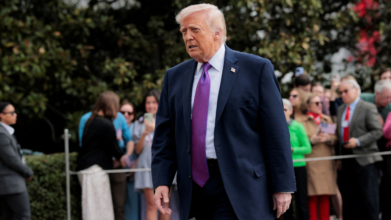 U.S. President Donald Trump walks as he heads to Marine One to travel to Ohio and Kentucky, from the White House in Washington, D.C., U.S., March 11, 2026. REUTERS/Brian Snyder