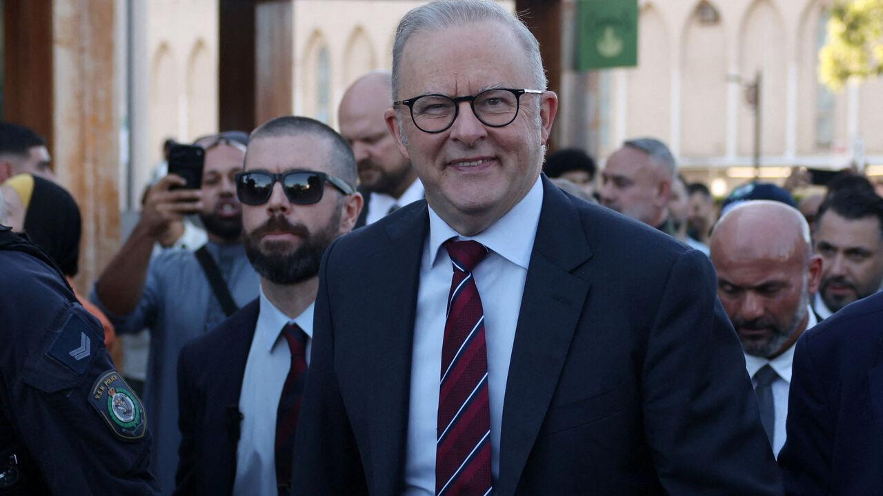 Australia’s Prime Minister Anthony Albanese leaves Lakemba Mosque after a visit for Eid al-Fitr in Sydney, Australia, March 20, 2026. REUTERS/Hollie Adams/File Photo