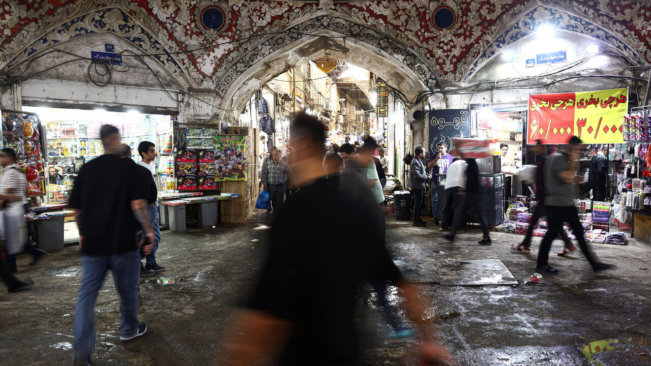 People walk in Tehran Bazaar, amid a ceasefire between U.S. and Iran, in Tehran, Iran, April 21, 2026. Majid Asgaripour/WANA (West Asia News Agency) via REUTERS