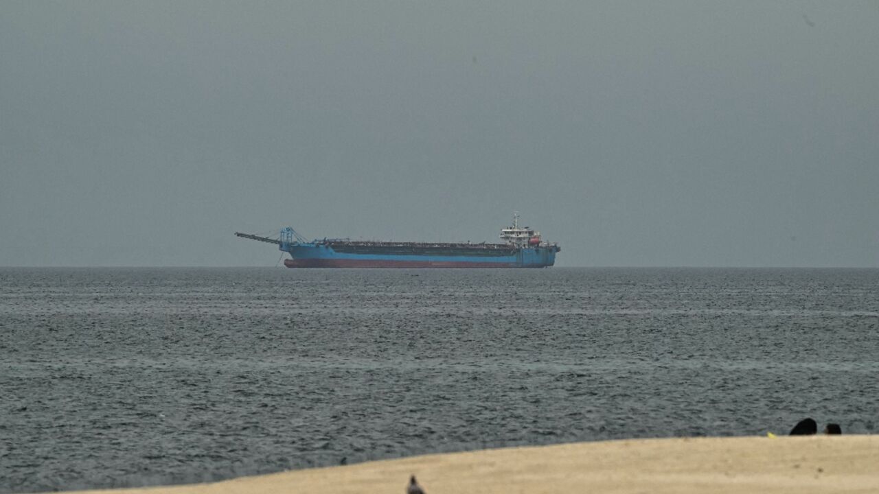 Ship were blocked in the Gulf by the US-Iran war