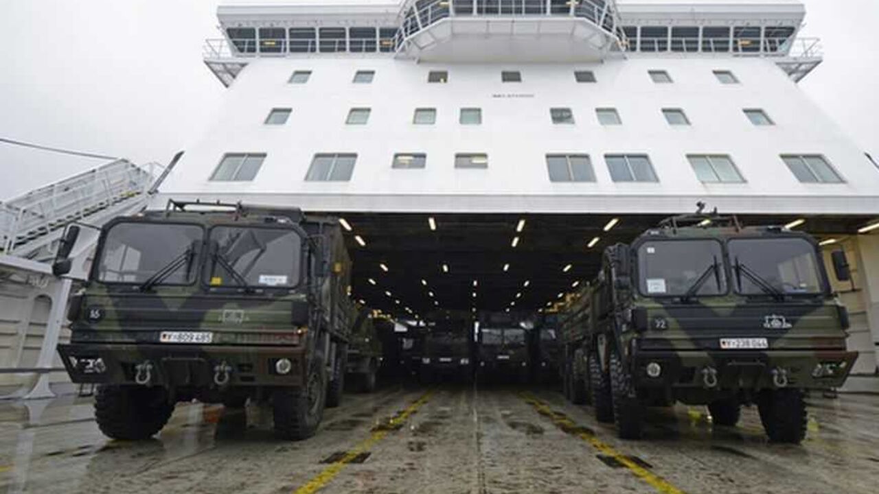 Military vehicles of a Patriot missile system are loaded on a ship in the harbour of Travemuende Military vehicles of a Patriot missile system are loaded on a ship in the harbour of Travemuende, January 8, 2013. Germany, the Netherlands, and the United States are each sending two Patriot missile batteries and up to 400 troops to Turkey after Ankara asked for NATO's help to bolster security along its 900-km (560-mile) border with Syria. REUTERS/Fabian Bimmer (GERMANY - Tags: MILITARY)