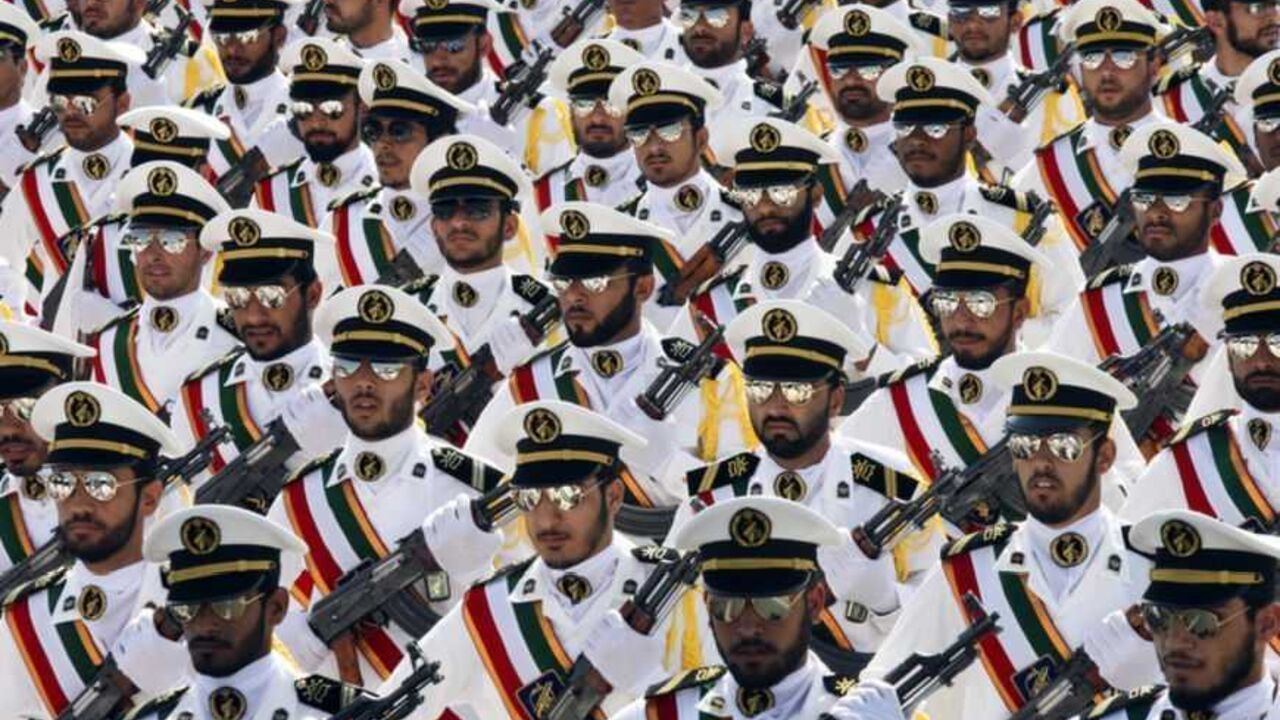 Members of the Iranian Revolutionary Guard Navy march during parade to commemorate anniversary of Iran-Iraq war, in Tehran EDITORS' NOTE: Reuters and other foreign media are subject to Iranian restrictions on their ability to report, film or take pictures in Tehran.
Members of the Iranian Revolutionary Guard Navy march during a parade to commemorate the anniversary of the Iran-Iraq war (1980-88), in Tehran September 22, 2011. REUTERS/Stringer (IRAN - Tags: POLITICS MILITARY ANNIVERSARY) - RTR2RNS7