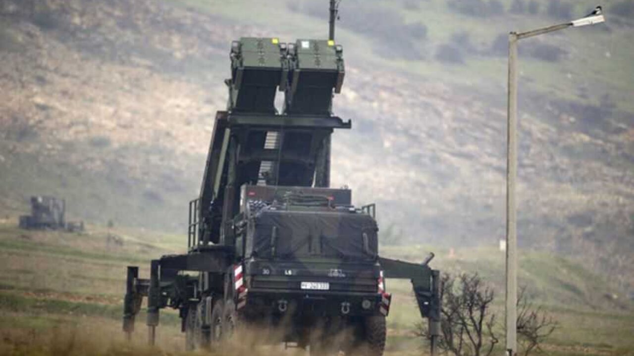 Patriot missile installation is pictured at a positions near the city of Kahramanmaras Patriot missile installation is pictured at a positions near the city of Kahramanmaras, February 23, 2013. Germany's defence minister inspected Patriot missile batteries close to the Syria-Turkey border on Saturday and said they delivered a "clear warning" to Damascus that NATO would not tolerate missiles being fired into Turkey. Thomas de Maiziere and his Dutch counterpart Jeanine Hennis-Plasschaert travelled to the Turkish cities of Adana and Kahramanmaras to inspect the batteries provided by their countr