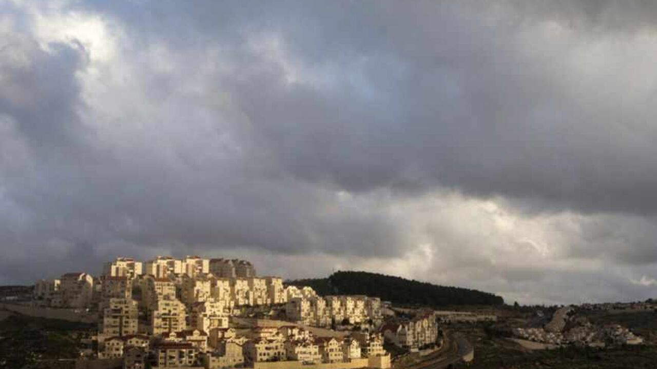 Houses are seen in a general view of the West Bank Jewish settlement of Efrat Houses are seen in a general view of the West Bank Jewish settlement of Efrat, near Bethlehem March 17, 2013. U.S. President Barack Obama is due to make his first official visit to Israel and the Palestinian Territories this week, looking to improve ties after sometimes rocky relations with both sides during his first term in office. Israeli settlement expansion lies at the heart of much of the rancour between Israeli Prime Minister Benjamin Netanyahu and Obama, who has said the United States does not acce