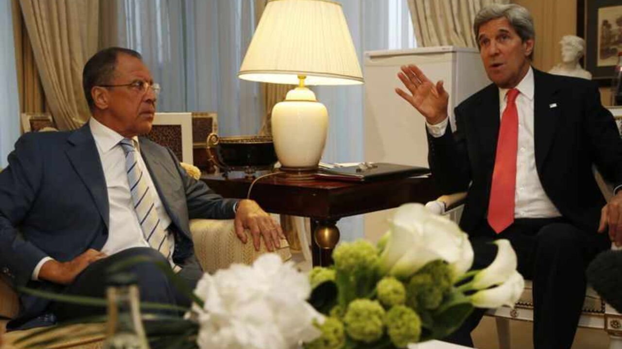 U.S. Secretary of State John Kerry (R) meets with Russian Foreign Minister Sergei Lavrov in Paris U.S. Secretary of State John Kerry (R) meets with Russian Foreign Minister Sergei Lavrov in Paris, May 27, 2013. REUTERS/Jim Young (FRANCE - Tags: POLITICS) - RTX103D0