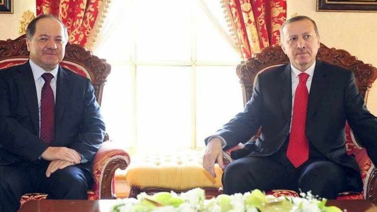 Turkish Prime Minister Tayyip Erdogan and Kurdistan Regional President Masoud Barzani pose for the media before their meeting in Istanbul Turkish Prime Minister Tayyip Erdogan (R) and Kurdistan Regional President Masoud Barzani pose for the media before their meeting in Istanbul April 19, 2012. REUTERS/Stringer/Pool (TURKEY - Tags: POLITICS) - RTR30XVX