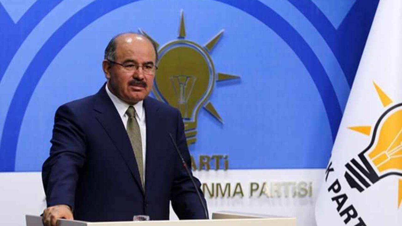 TURKEY-PROTESTS/REFERENDUM Turkey's ruling AK Party Deputy Chairman Huseyin Celik addresses the media in Ankara June 12, 2013. The AK Party on Wednesday ordered protesters to leave Istanbul's central Gezi Park immediately and said it would consider holding a referendum on redevelopment plans which sparked almost two weeks of violent demonstrations. REUTERS/Umit Bektas (TURKEY - Tags: POLITICS CIVIL UNREST) - RTX10LJ4