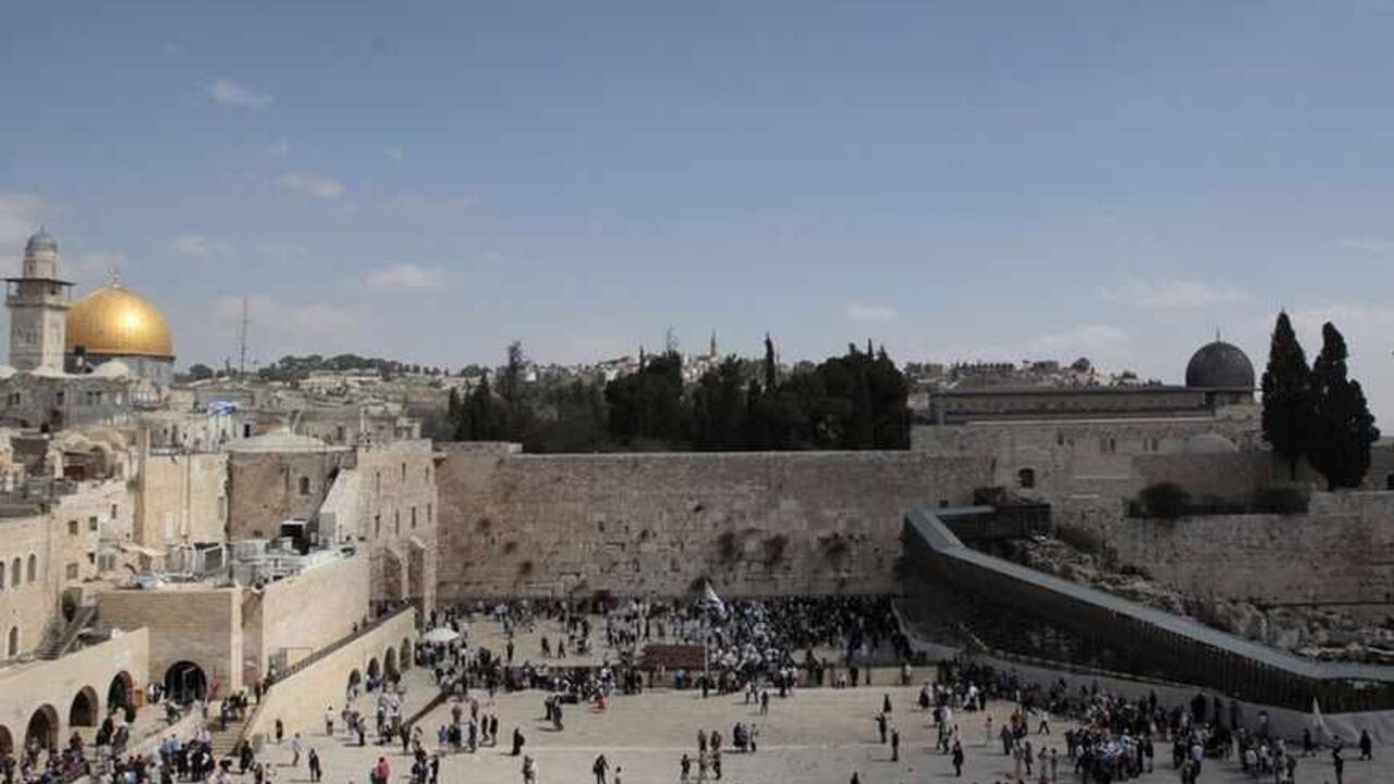 The Dome of the Rock, the Western Wall and the Mughrabi Gate is seen in Jerusalem The Dome of the Rock (L), the Western Wall (C) and the Mughrabi Gate (R) entrance to the compound known to Muslims as al-Haram al-Sharif, and to Jews as Temple Mount, are seen in Jerusalem's Old City March 7, 2011. Israel has given preliminary approval for renovations at the contested holy site in East Jerusalem where rebuilding has triggered violence in the past, a city official said on Sunday. Municipal planners last week approved the project to repair an earthen ramp near the Mughrabi Gate connecting the