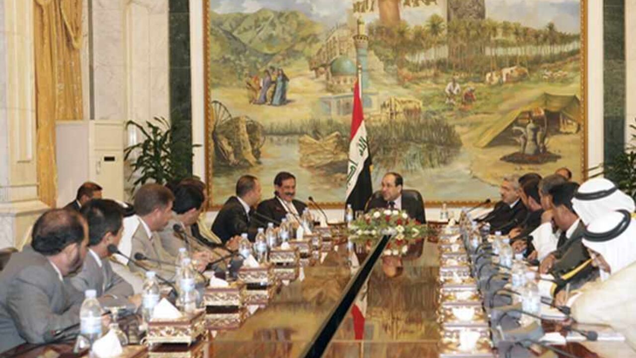 IRAQ/ Iraq's Prime Minister Nuri al-Maliki (C) meets tribe leaders and officials of Salahuddin province, in Baghdad June 27, 2009.
REUTERS/Iraqi Government /Handout (IRAQ CONFLICT POLITICS) FOR EDITORIAL USE ONLY. NOT FOR SALE FOR MARKETING OR ADVERTISING CAMPAIGNS - RTR253H6