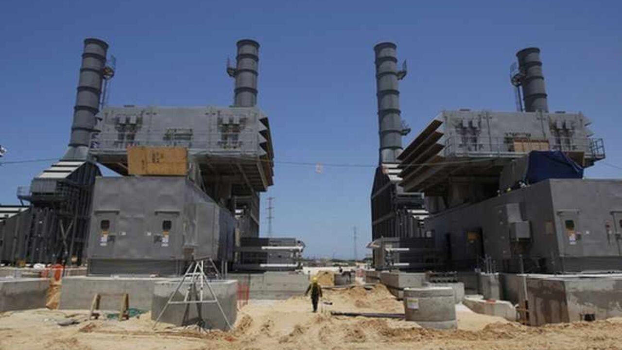 A labourer works at the construction site of Dorad, a private power plant in the southern city of Ashkelon A labourer works at the construction site of Dorad, a private power plant in the southern city of Ashkelon May 17, 2012. Israel Electric Corp (IEC), which is responsible for nearly every aspect of electricity from running power plants to connecting households, simply cannot keep up with growing demand.The state-owned utility just lost natural gas supplies from neighbouring Egypt and fuel costs are soaring. Reserves are low and capacity insufficient and the government, under pressure from massive cost-of-liv